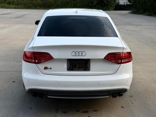 White 2010 Audi S4 3.0 Prestige