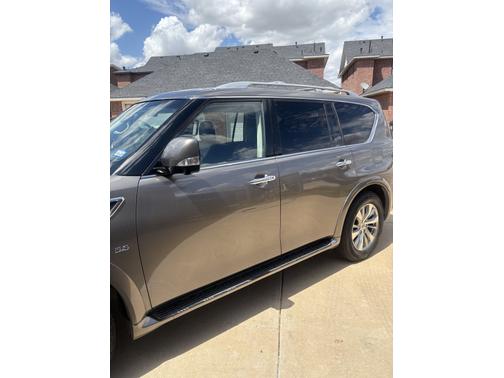 2017 INFINITI QX80 Base