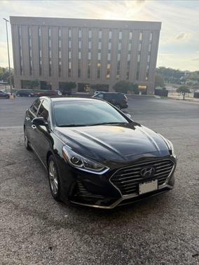 Black 2018 Hyundai SONATA SEL