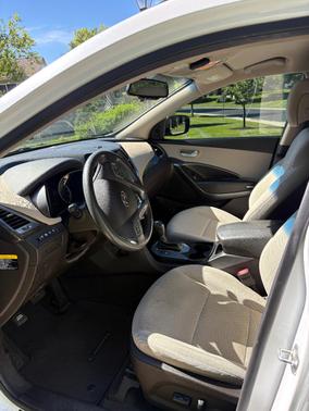 White 2018 Hyundai Santa Fe Sport 2.4L