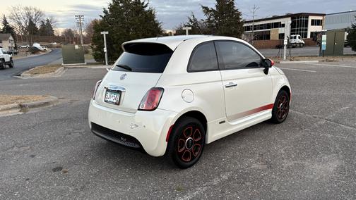 2014 FIAT 500e Battery Electric