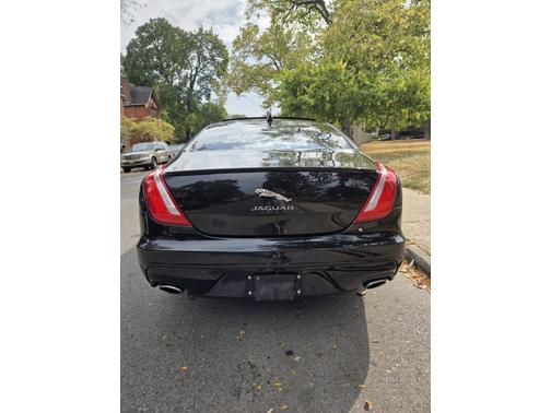 2019 Jaguar XJ XJ R-Sport