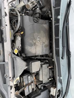 Silver 2014 Toyota Sienna LE