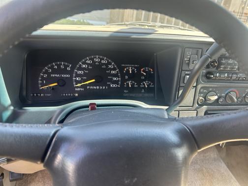 1999 Chevrolet Suburban 1500