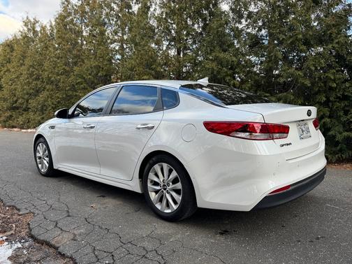 2018 Kia Optima LX