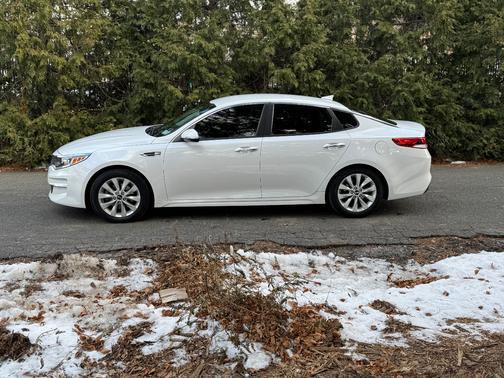 2018 Kia Optima LX
