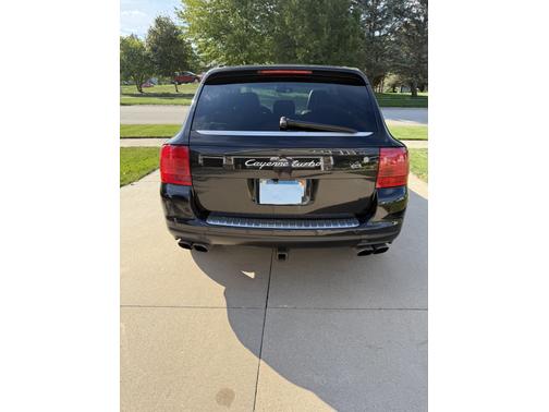2004 Porsche Cayenne Cayenne Turbo