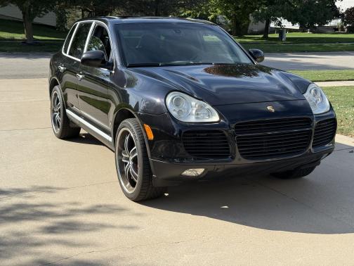 2004 Porsche Cayenne Cayenne Turbo