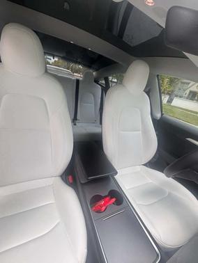 White 2022 Tesla Model 3 Long Range