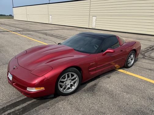 Red 2001 Chevrolet Corvette Base