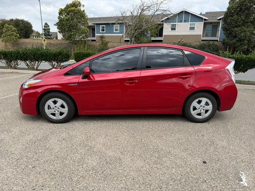 2010 Toyota Prius II