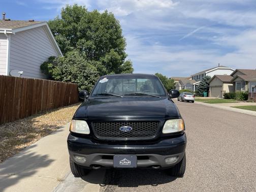 2002 Ford F-150 XLT