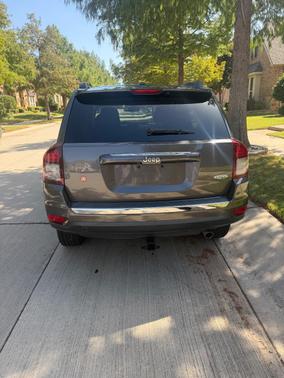 Gray 2016 Jeep Compass Latitude