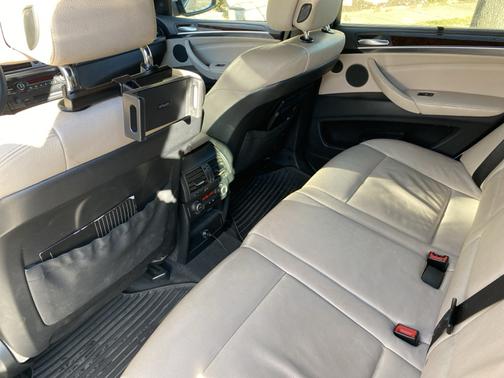 2011 BMW X5 xDrive50i