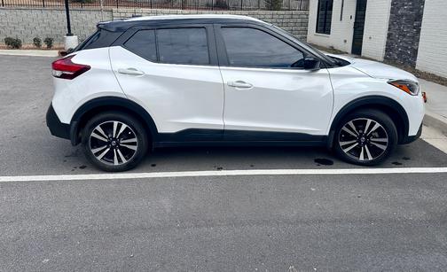 2018 Nissan Kicks SV