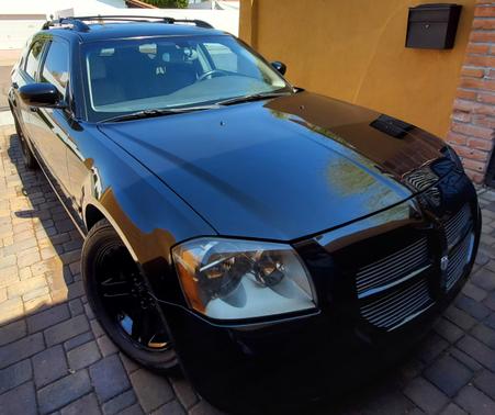 2005 Dodge Magnum R/T