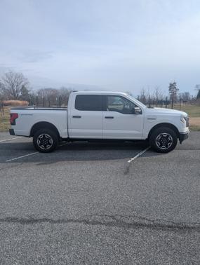 2023 Ford F-150 Lightning Pro
