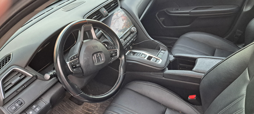 2022 Honda Insight Touring