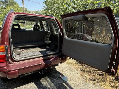 2003 Chevrolet Tracker LT