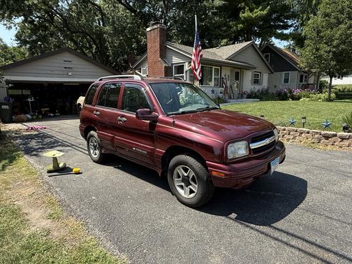 2003 Chevrolet Tracker LT