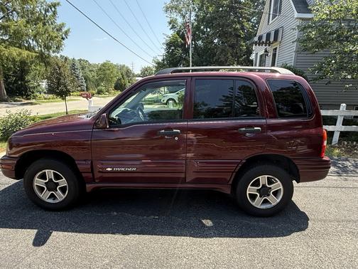 2003 Chevrolet Tracker LT