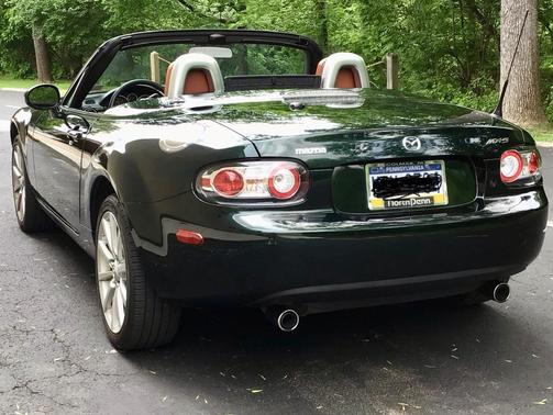 Green 2008 Mazda MX-5 Miata Grand Touring Hardtop Convertible