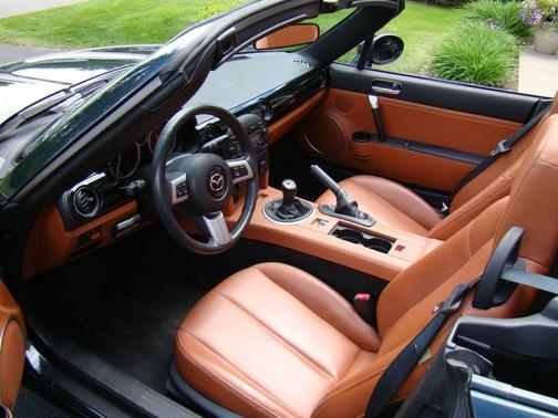 Green 2008 Mazda MX-5 Miata Grand Touring Hardtop Convertible