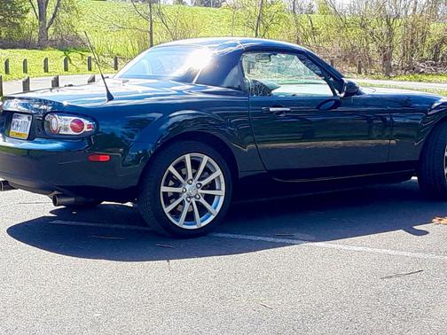 Green 2008 Mazda MX-5 Miata Grand Touring Hardtop Convertible