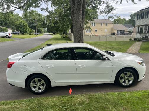 2015 Chevrolet Malibu LS