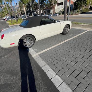 2002 Ford Thunderbird Deluxe
