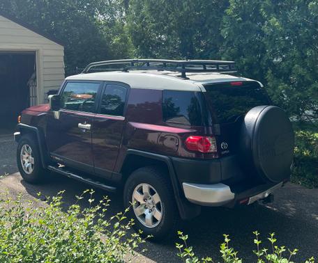 Red 2007 Toyota FJ Cruiser Base