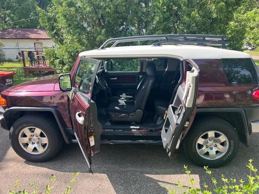 Red 2007 Toyota FJ Cruiser Base