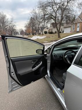 Silver 2012 Toyota Prius Five