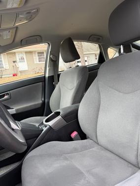Silver 2012 Toyota Prius Five
