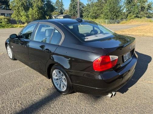 Black 2007 BMW 328 i