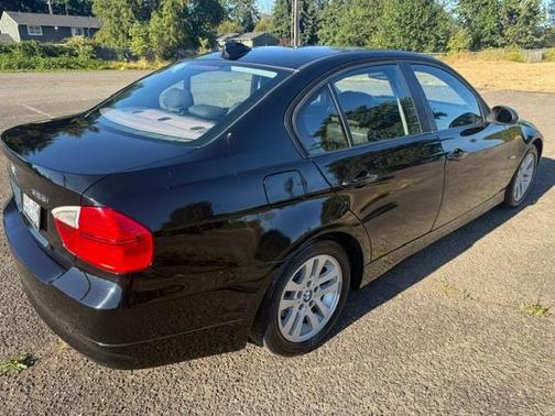 Black 2007 BMW 328 i