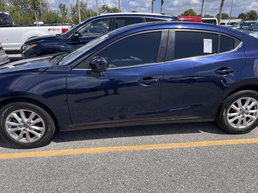 2018 Mazda Mazda3 Sport