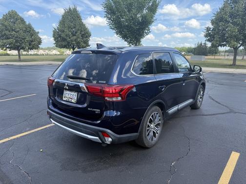 2017 Mitsubishi Outlander GT