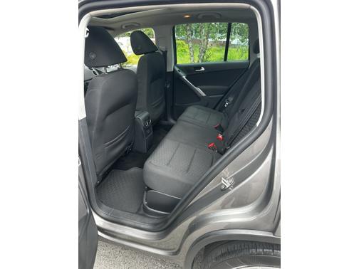 2009 Volkswagen Tiguan SEL