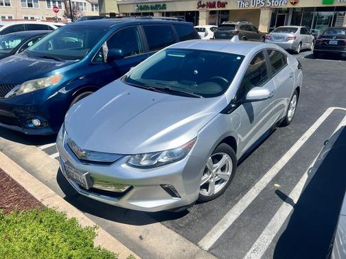 Silver 2018 Chevrolet Volt LT