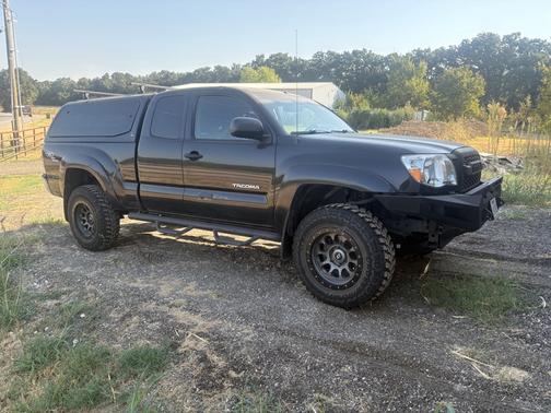 Gray 2009 Toyota Tacoma Access Cab