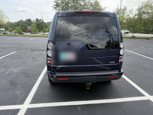 Blue 2016 Land Rover LR4 HSE