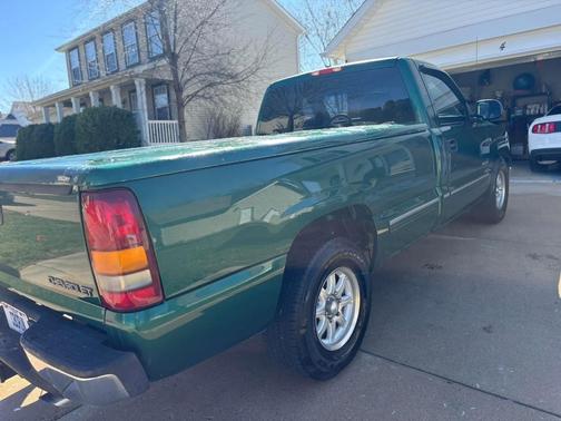 Green 2000 Chevrolet Silverado 1500 LS