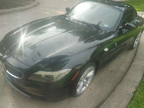 Black 2009 BMW Z4 sDrive30i
