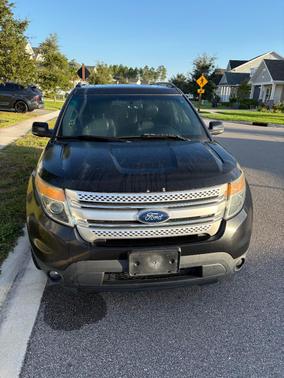 Black 2012 Ford Explorer XLT