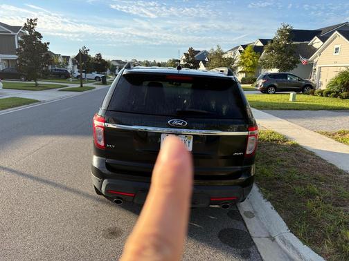 Black 2012 Ford Explorer XLT