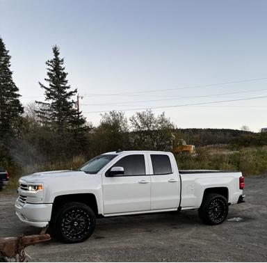 2018 Chevrolet Silverado 1500 Custom