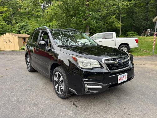 Black 2017 Subaru Forester 2.5i Premium