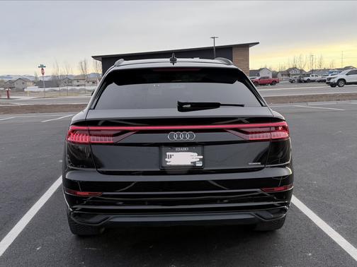 2020 Audi Q8 55 Premium