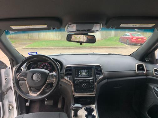 2015 Jeep Grand Cherokee Laredo